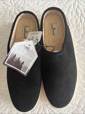 STAHEEKUM Women's Black Slip-On Suede-Look Loafers
